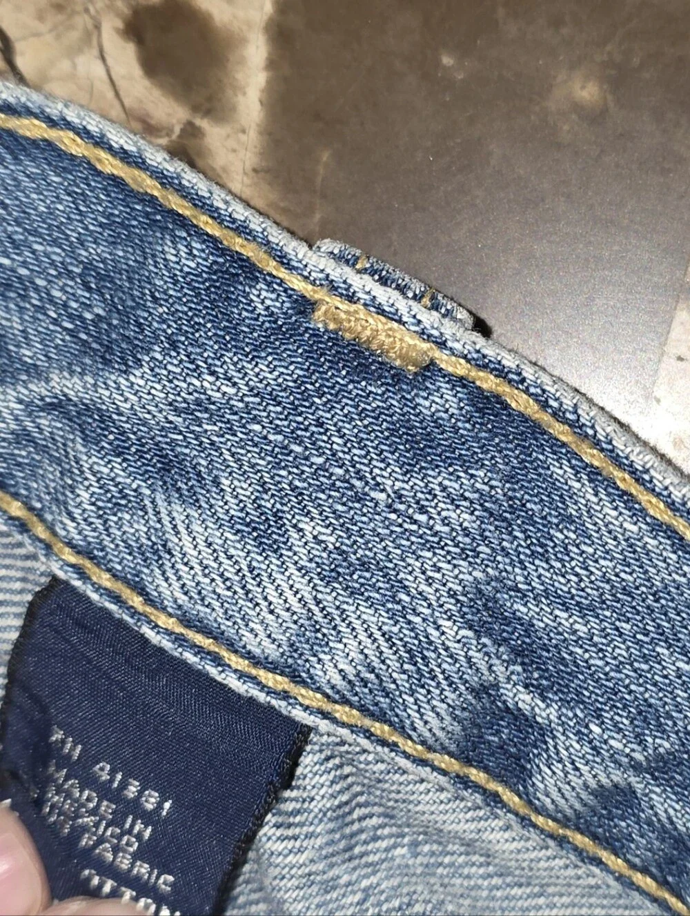 40X30 VINTAGE Tommy Hilfiger Men's Relaxed Fit Light Blue Jeans MADE IN MEXICO